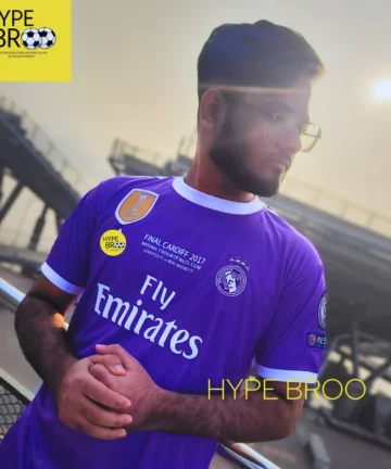 Real Madrid 2016-17 purple away jersey front view half sleeve